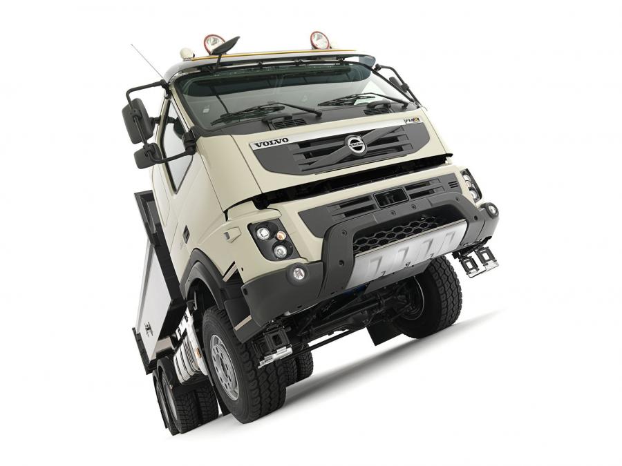 Volvo FMX 6x4 2010 года  (фото 3 из 21)